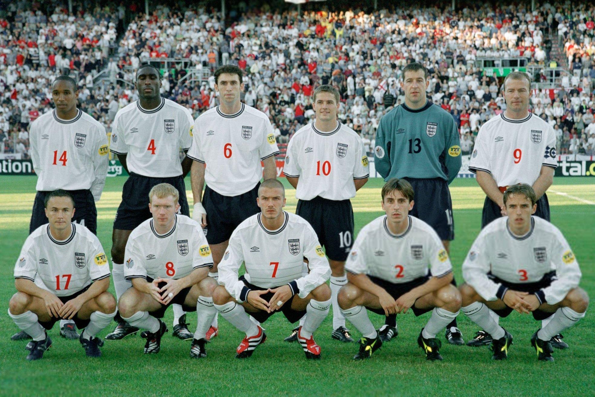 比利时队在欧国联比赛中击败英格兰