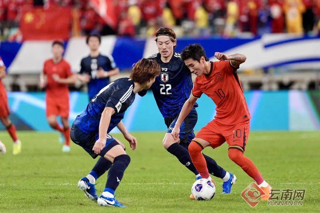 直击现场！锦标赛中日本队如何完成刷新纪录？