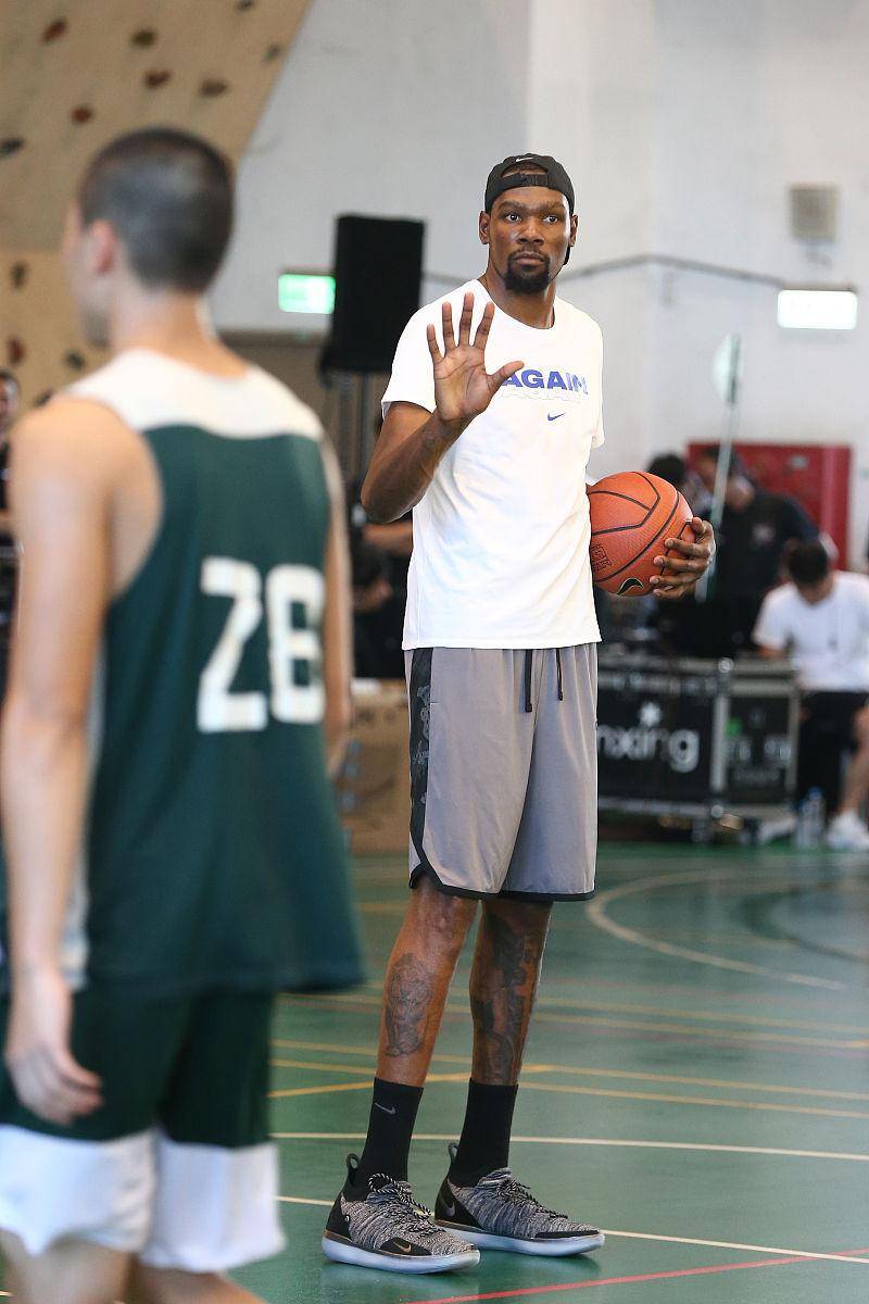 杜兰特狂砍绝杀战胜分，掀起高潮迎来新赛季高光！